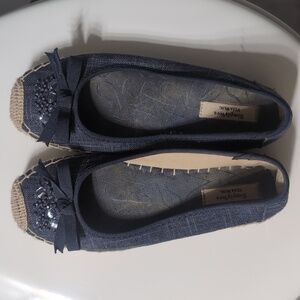 Simply Vera Wang Flats